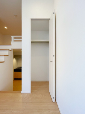 【収納】 | blue moon j-Ⅱ | 別号室の写真になります。現況優先。