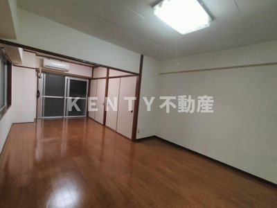 【居間・リビング】 | コーポ大谷 | 使いやすい居間です