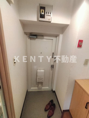 【玄関】 | コーポ大谷 | 明るい玄関です