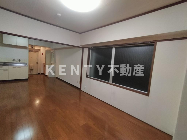 【洋室】 | コーポ大谷 | 落ち着いた色調の洋室です