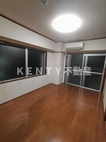 【居間・リビング】 | コーポ大谷 | ゆったりとしたリビングです