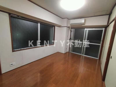 【居間・リビング】 | コーポ大谷 | ゆったりとしたリビングです