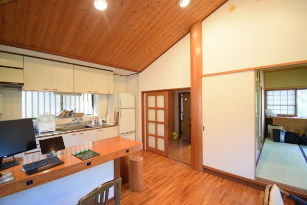 【居間・リビング】 | 東急天城高原別荘地　戸建
