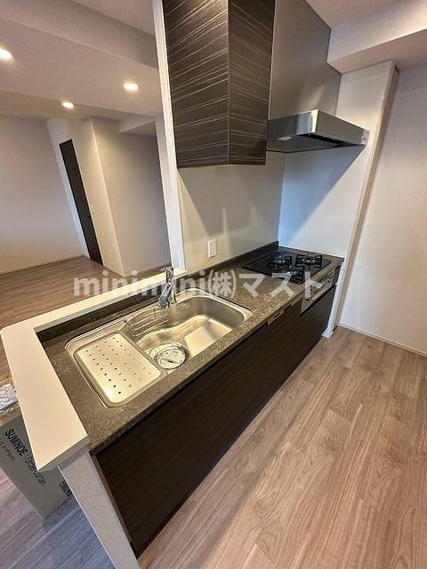 ブランズタワー大阪本町のキッチン