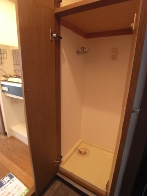 【設備】 | ルーブル新宿西落合 | 室内洗濯機置場