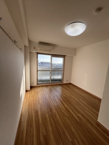 大阪市城東区鴫野西５丁目の賃貸マンションの居間・リビング