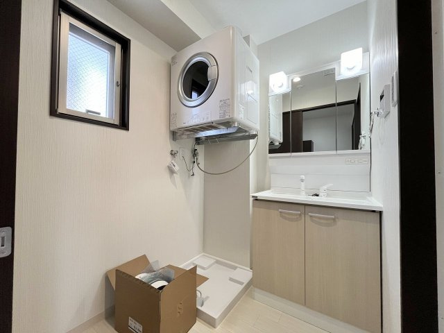 【洗面所】 | Casa　Blanca　泉崎（カーサブランカ泉崎） | Casa　Blanca　泉崎（カーサブランカ泉崎）★那覇市泉崎エリア