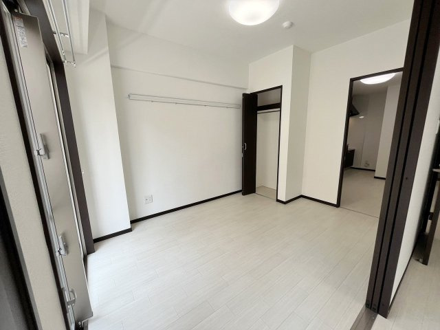 【洋室】 | Casa　Blanca　泉崎（カーサブランカ泉崎） | Casa　Blanca　泉崎（カーサブランカ泉崎）★那覇市泉崎エリア