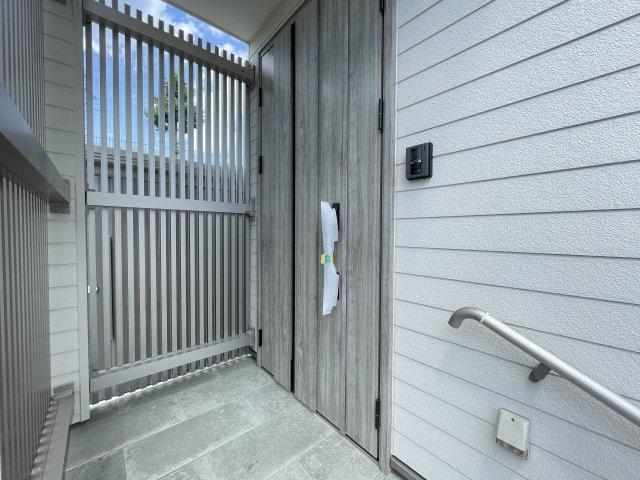 八戸市新井田西1丁目の玄関