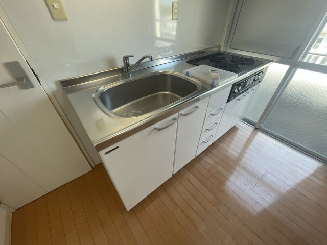 ラフェスタ今宿のキッチン