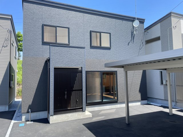 八戸市新井田西1丁目の外観