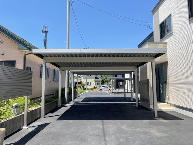 八戸市新井田西1丁目の駐車場