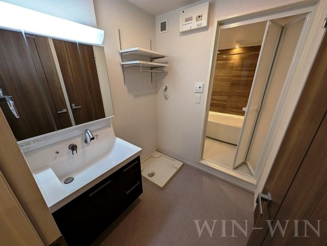 ガーデンコート ウエタの洗面所