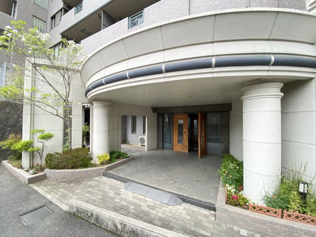 パークヒルズ毘沙門