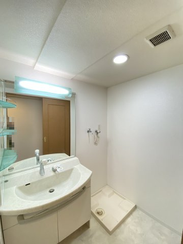 パークヒルズ毘沙門の独立洗面台