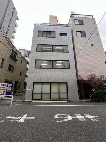 伊藤ビルの外観