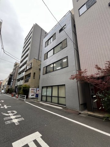 伊藤ビルの外観