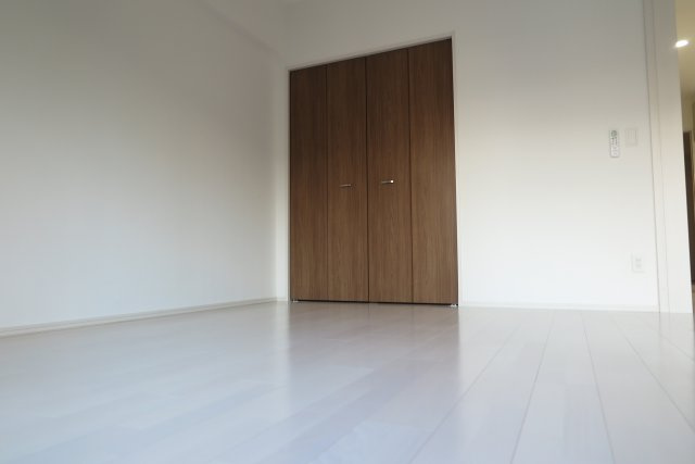 FDS　GLANZの洋室