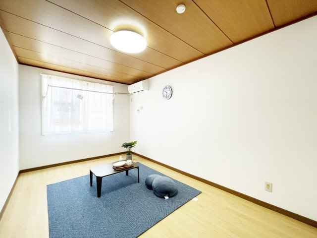 キャッスルハイツの居間・リビング