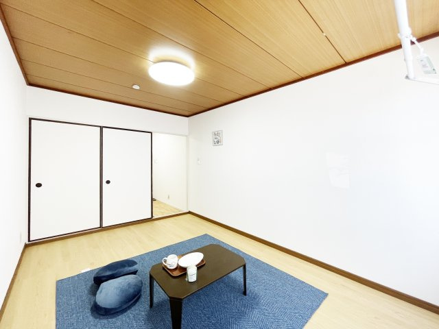 キャッスルハイツの居間・リビング