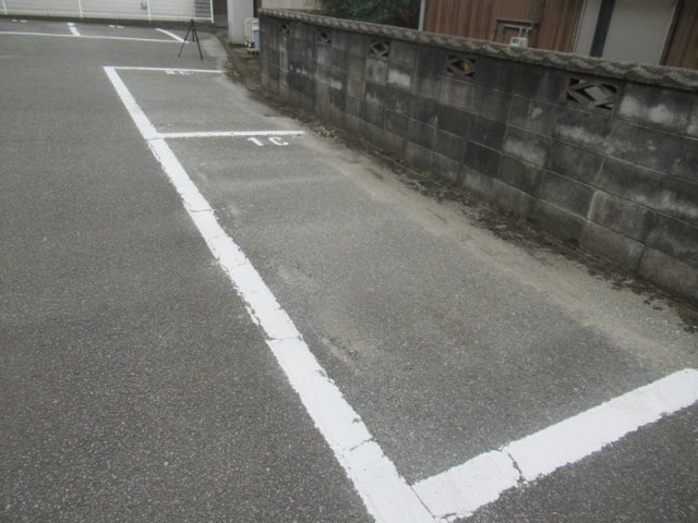 グリーンハイツ大谷の駐車場