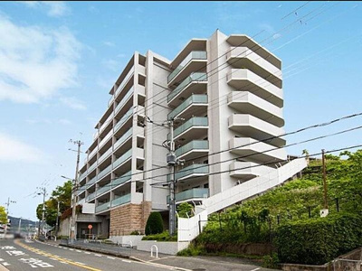 【外観】 | ラ・ヴァンス北千里 | きれいな外観です