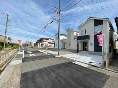 【前面道路含む現地写真】 | Heartful Town中川区大当郎５期（仲介手数料無料） | 新築戸建の事はマックバリュで住まい相談へお任せください。