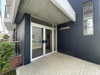 【エントランス】