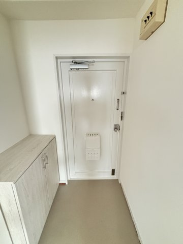 【玄関】