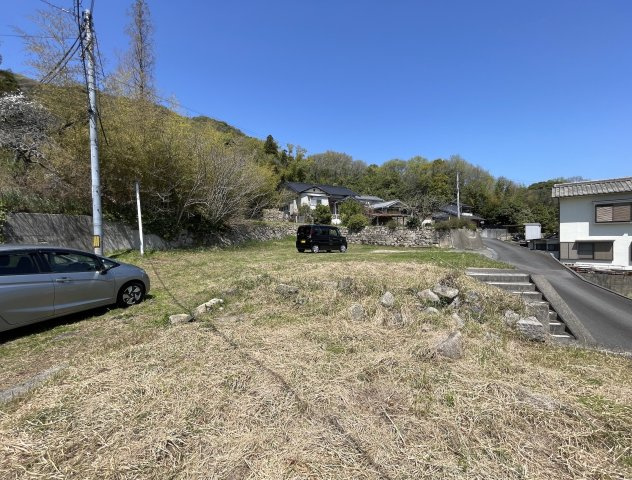 【外観】 | 敷地ひろびろ136坪！　建築条件なし！