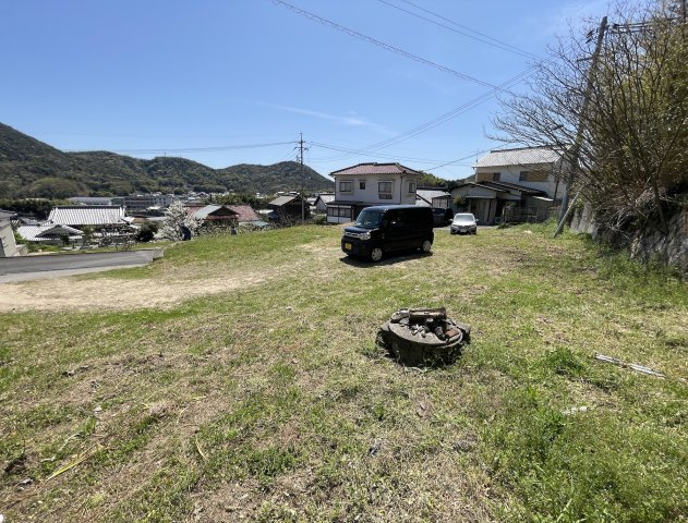 【外観】 | 敷地ひろびろ136坪！　建築条件なし！