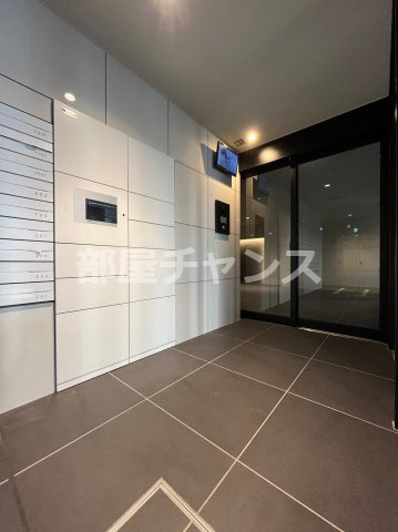 エスプレイス上前津レガシーのエントランス