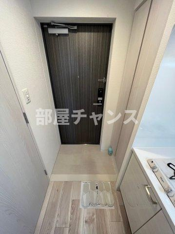 エスプレイス上前津レガシーの玄関