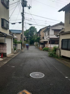 【前面道路含む現地写真】