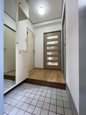 【玄関】 | エムズコート2