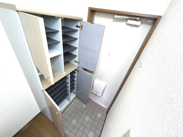 たんぽぽハウス A棟の玄関