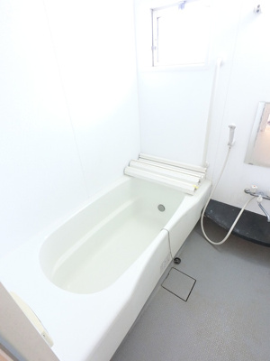 【浴室】 | コスミオンB