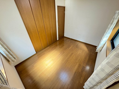 【洋室】 | 豊中市玉井町戸建て