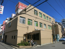 ドミトリーアリスの森の画像