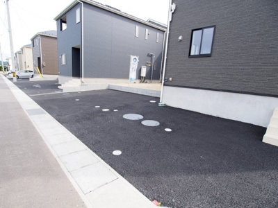 【駐車場】 | Cradle garden　伊達市箱崎　第２　４号棟 | お休みの日は、家族でお出かけしてみては♪