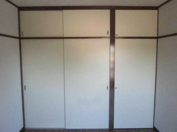 道灌ハイツの収納