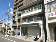 アビタ八番館の画像