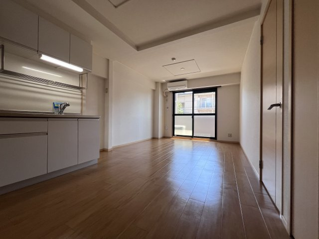 神戸市西区池上５丁目の賃貸マンションの居間・リビング