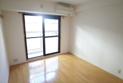 【洋室】 | ラディウス森南