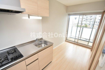 【居間・リビング】 | Brillante東花園