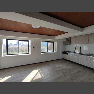 【居間・リビング】 | ちとせビル 