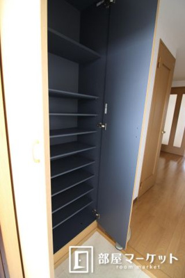 【エントランス】 | レ・ペルル | 同型タイプ