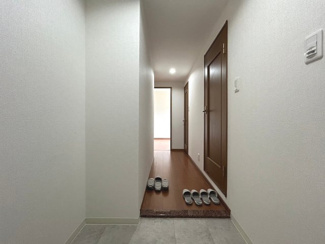 【玄関】 | グローバル太秦