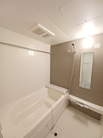 松山町3丁目6-21貸家B棟の浴室