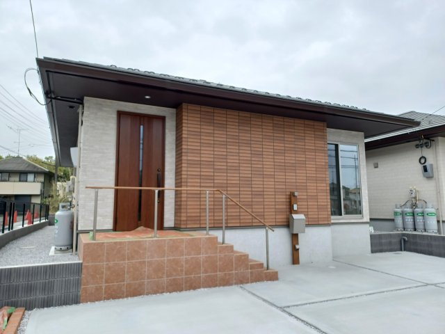 松山町3丁目6-21貸家B棟の外観